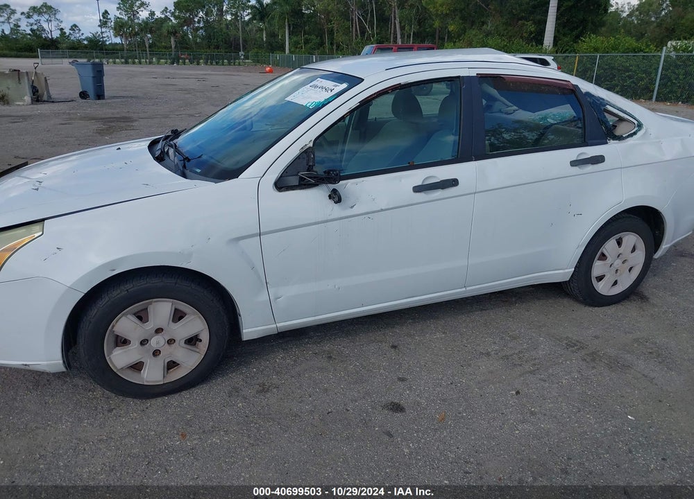 2008 FORD FOCUS S VIN: 1FAHP34N68W158251