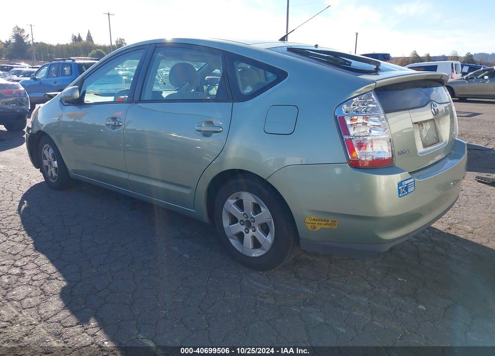 2007 TOYOTA PRIUS VIN: JTDKB20U677555621