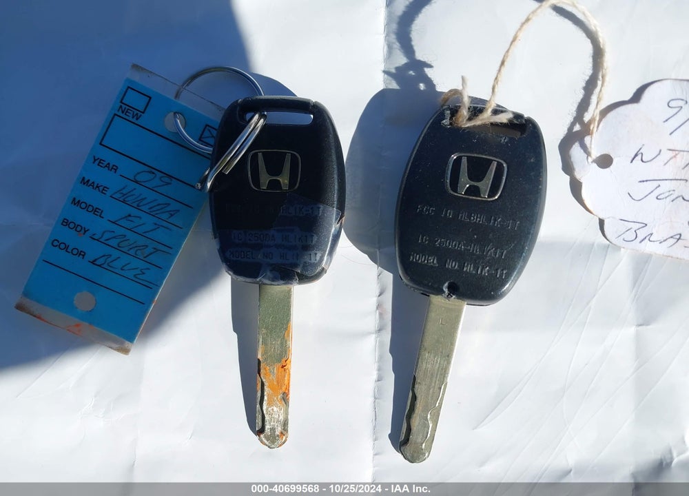 2009 HONDA FIT SPORT VIN: JHMGE88489S015853