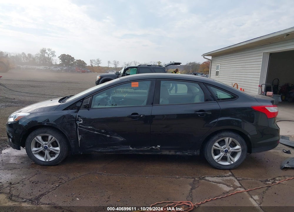 2014 FORD FOCUS SE VIN: 1FADP3F20EL438200