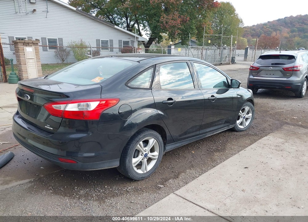 2014 FORD FOCUS SE VIN: 1FADP3F20EL438200