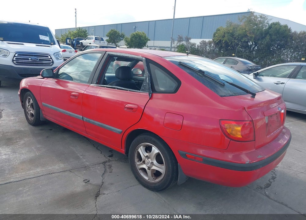 2002 HYUNDAI ELANTRA GT VIN: KMHDN55DX2U064520