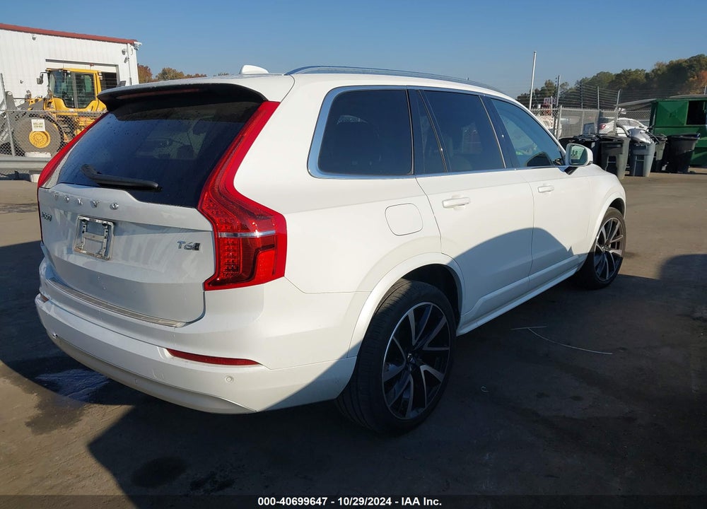 2022 VOLVO XC90 T6 MOMENTUM 7 PASSENGER VIN: YV4A22PK6N1777962