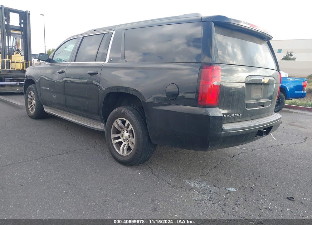 2015 CHEVROLET SUBURBAN 1500 LT VIN: 1GNSCJKC2FR615027