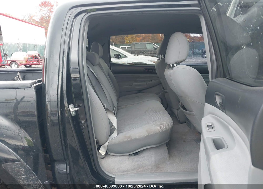2011 TOYOTA TACOMA DOUBLE CAB VIN: 3TMLU4EN7BM078479