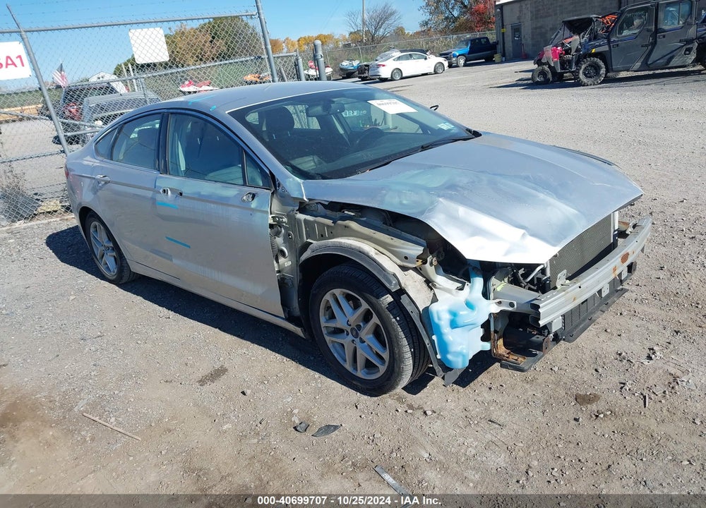 2015 FORD FUSION SE VIN: 3FA6P0HD4FR188307