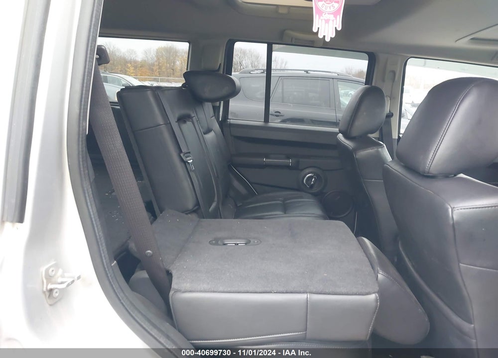 2010 JEEP COMMANDER LIMITED VIN: 1J4RG5GT3AC129005