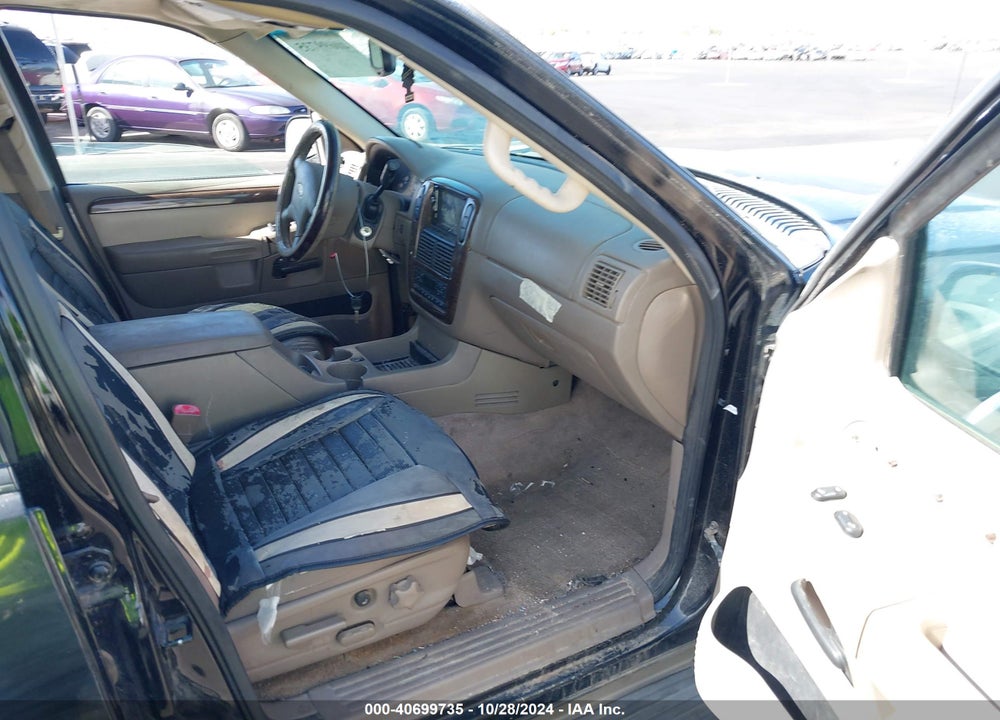 2005 FORD EXPLORER EDDIE BAUER VIN: 1FMZU64W05ZA29235