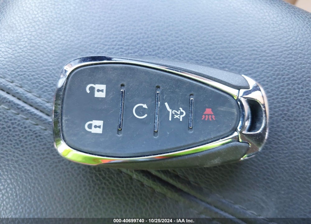 2019 CHEVROLET EQUINOX PREMIER VIN: 2GNAXPEX2K6142205