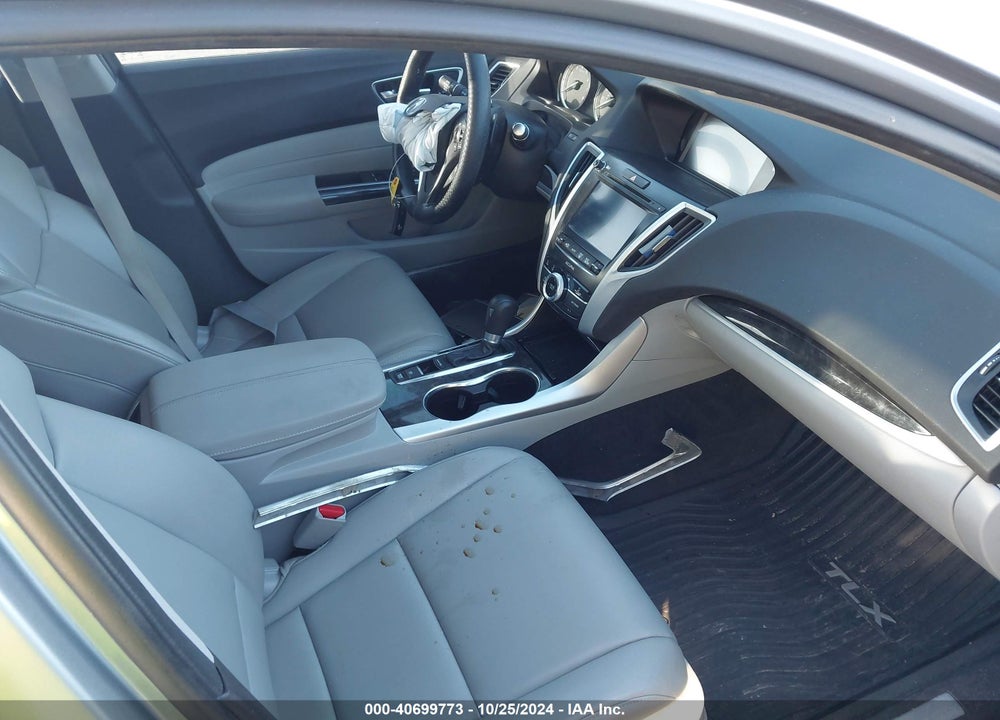 2018 ACURA TLX VIN: 19UUB1F31JA003375