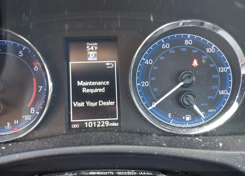2017 TOYOTA COROLLA SE SPECIAL EDITION VIN: 5YFBURHE5HP586441