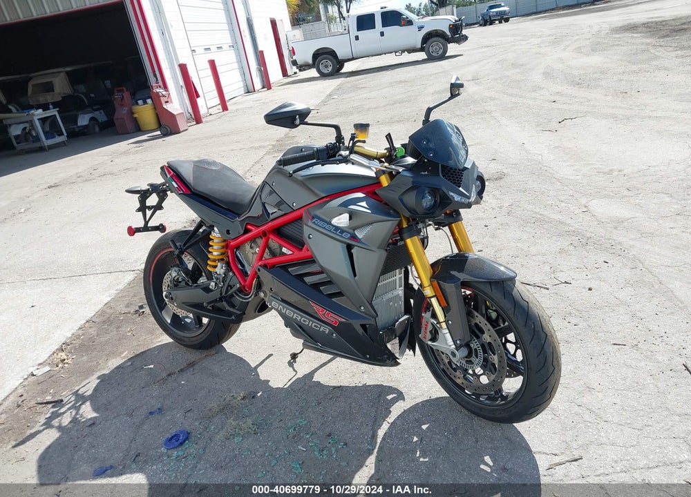 2023 ENERGICA EVA RIBELLE P RS VIN: ZNND1A1C5PS000672