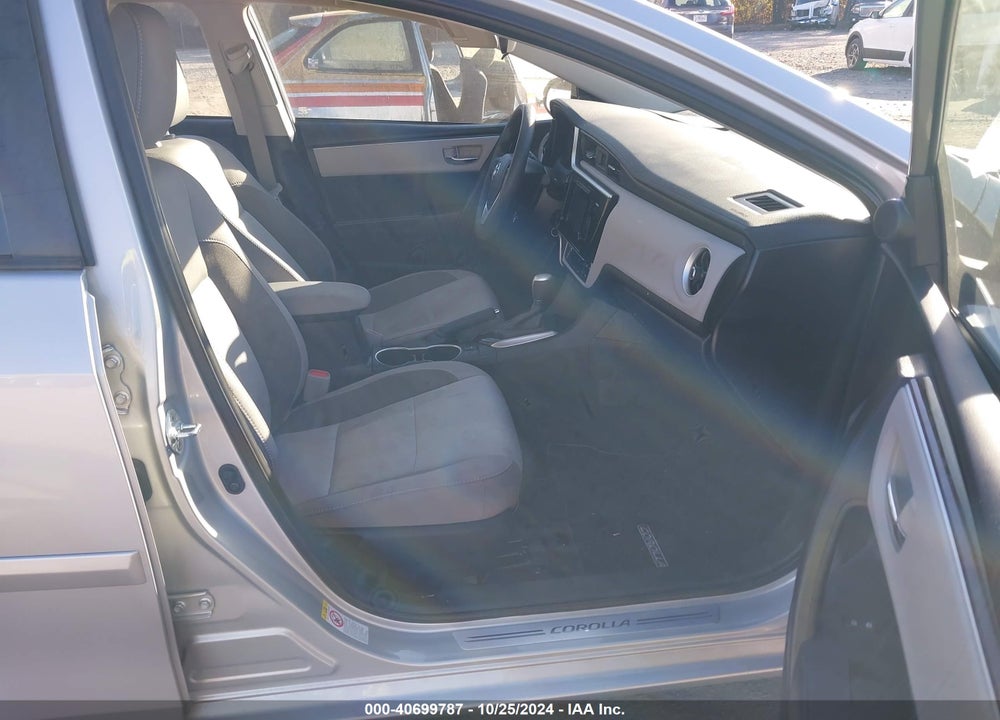 2017 TOYOTA COROLLA LE VIN: 2T1BURHE0HC830822