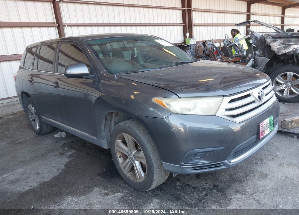 2011 TOYOTA HIGHLANDER VIN: 5TDZA3EH9BS010143
