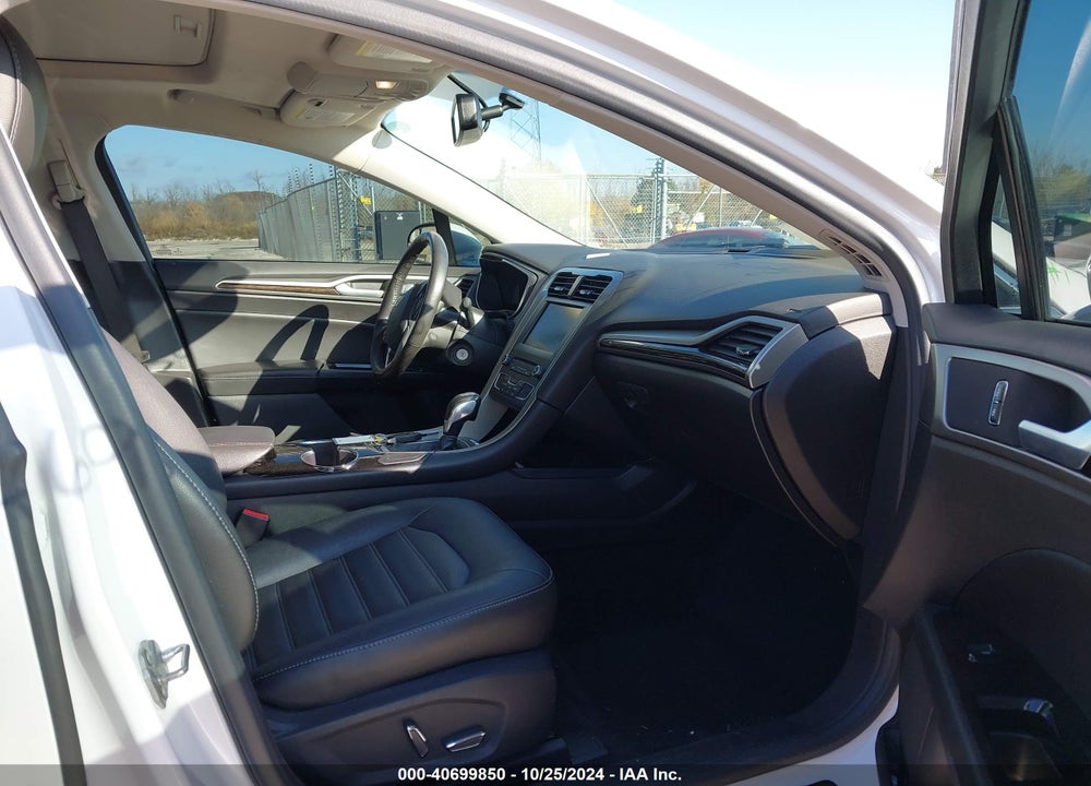 2016 FORD FUSION SE VIN: 3FA6P0HDXGR272682