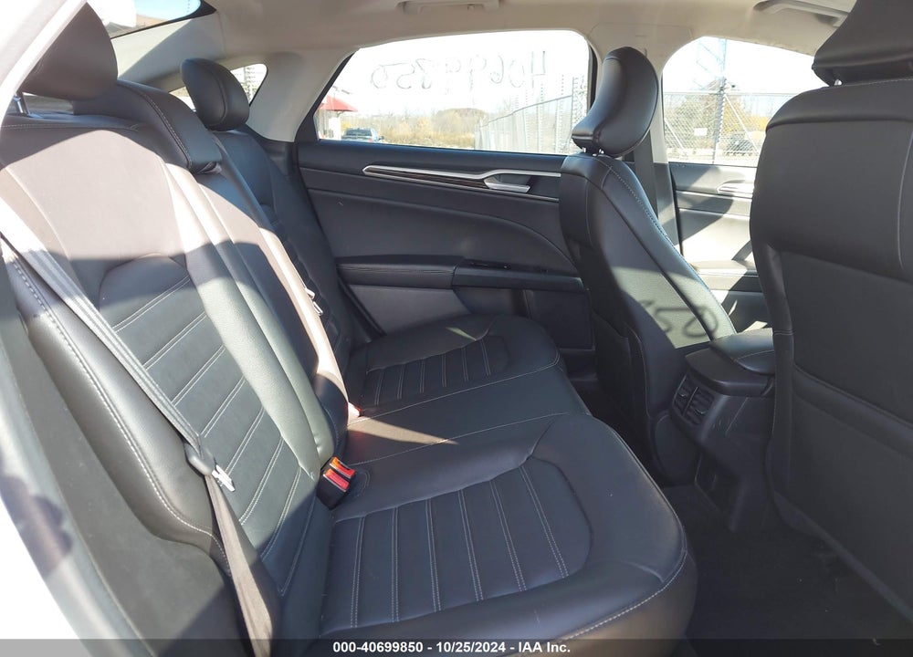 2016 FORD FUSION SE VIN: 3FA6P0HDXGR272682