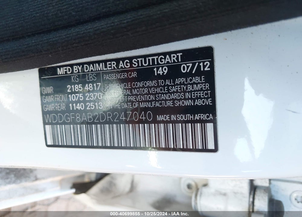 2013 MERCEDES-BENZ C 300 LUXURY 4MATIC/SPORT 4MATIC VIN: WDDGF8AB2DR247040