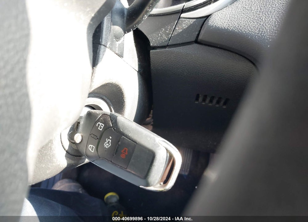 2014 FORD FUSION SE VIN: 1FA6P0H70E5373837