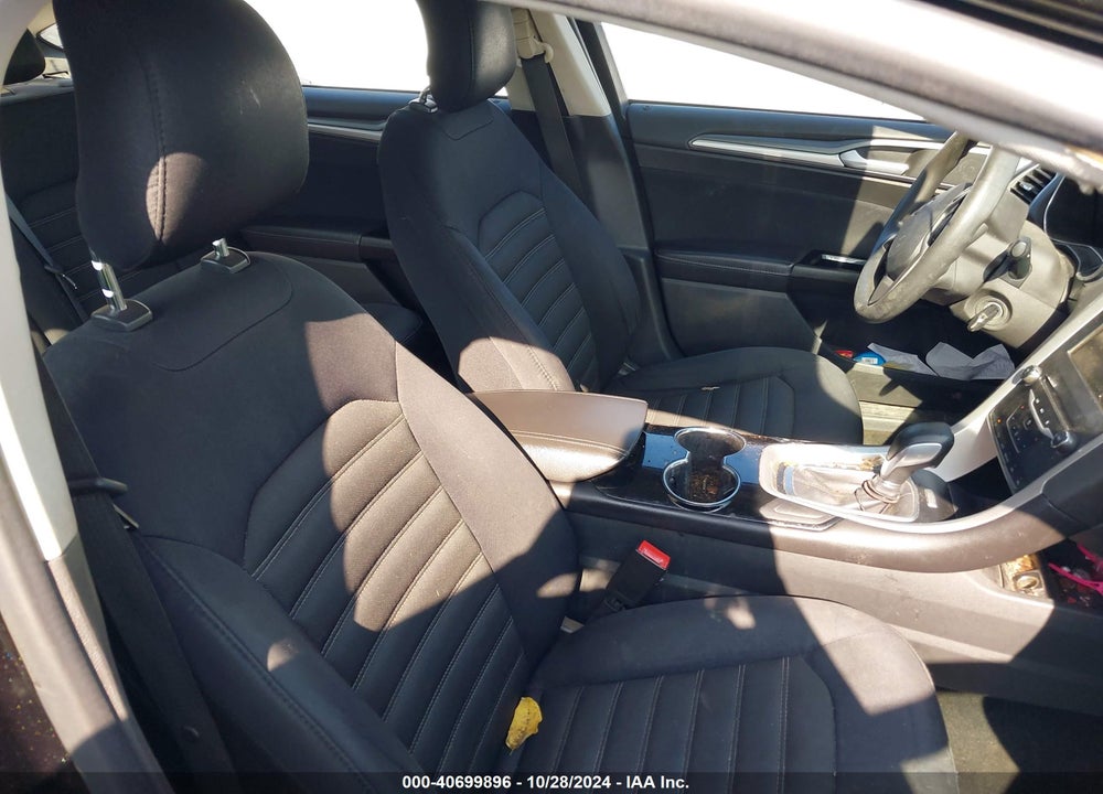 2014 FORD FUSION SE VIN: 1FA6P0H70E5373837