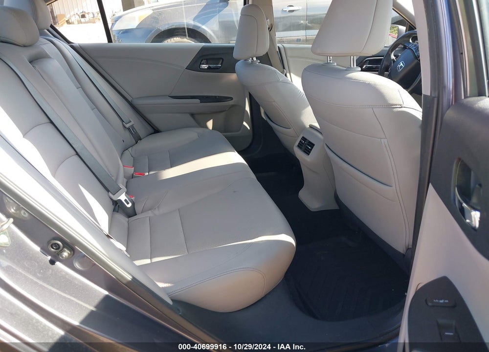 2017 HONDA ACCORD TOURING V6 VIN: 1HGCR3F98HA020112