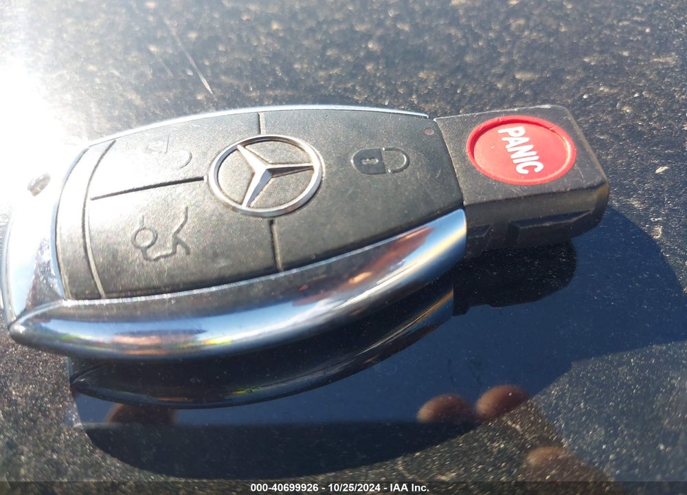 2008 MERCEDES-BENZ S 550 VIN: WDDNG71X18A226677