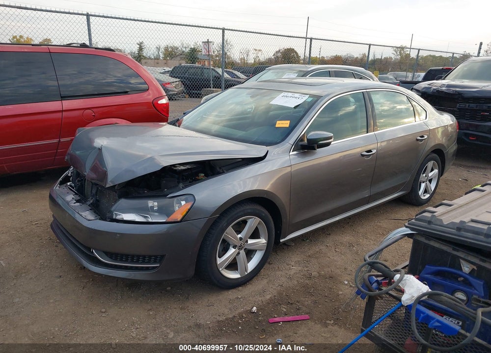 2012 VOLKSWAGEN PASSAT 2.5L SE VIN: 1VWBH7A31CC110347