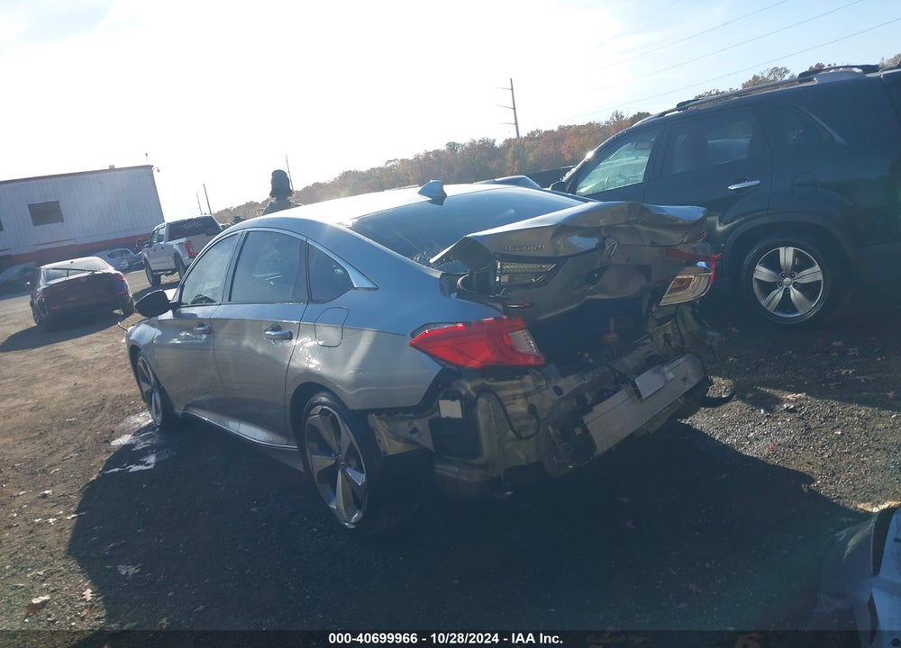 2018 HONDA ACCORD TOURING VIN: 1HGCV1F97JA213342