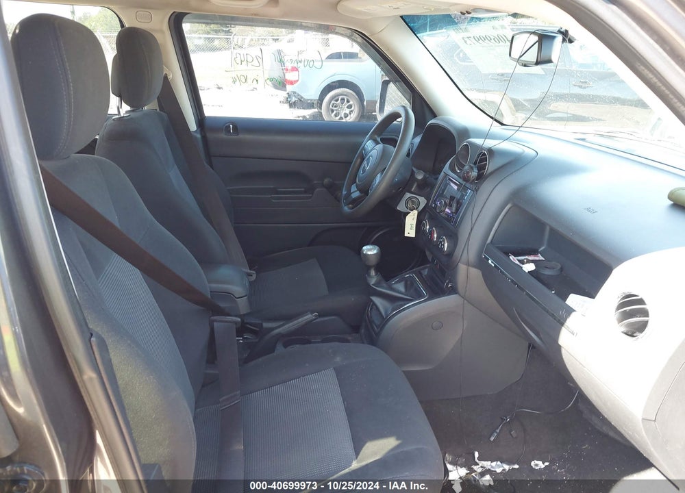 2016 JEEP PATRIOT SPORT VIN: 1C4NJPBA0GD532725