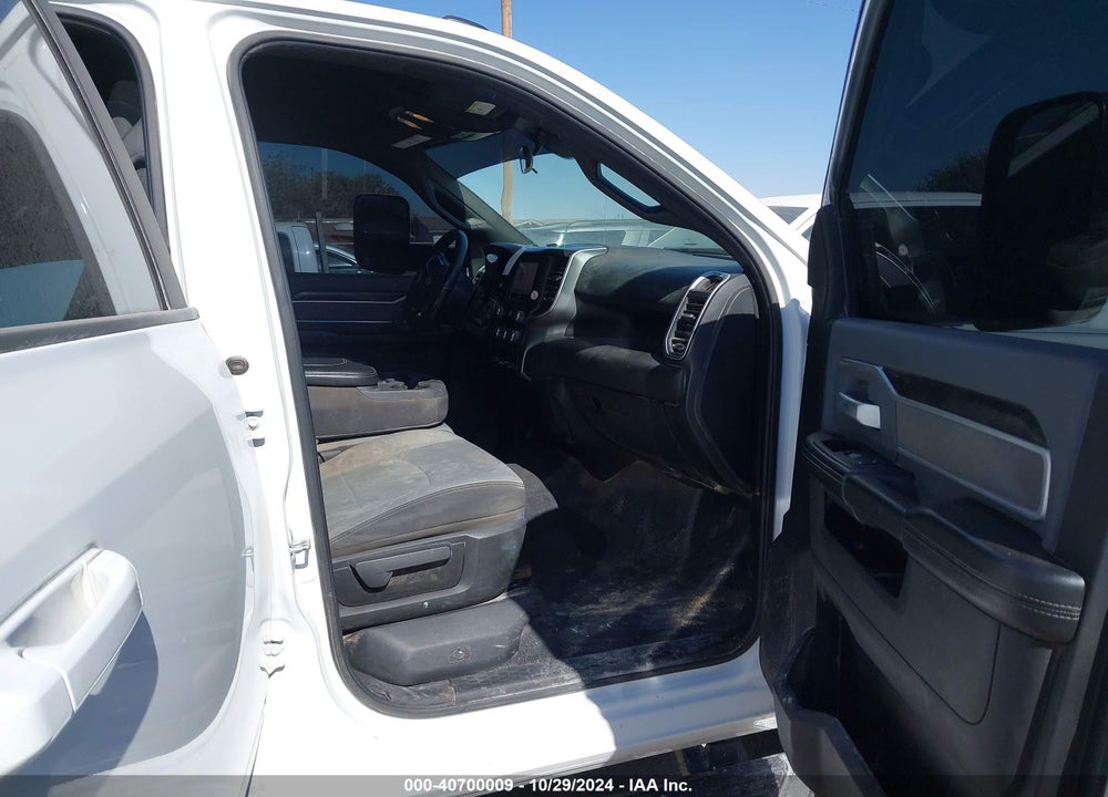 2022 RAM 2500 BIG HORN 4X4 6'4 BOX VIN: 3C6UR5DL4NG344997