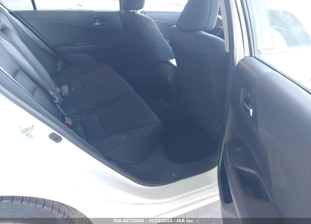 2015 HONDA ACCORD SPORT VIN: 1HGCR2F50FA263126