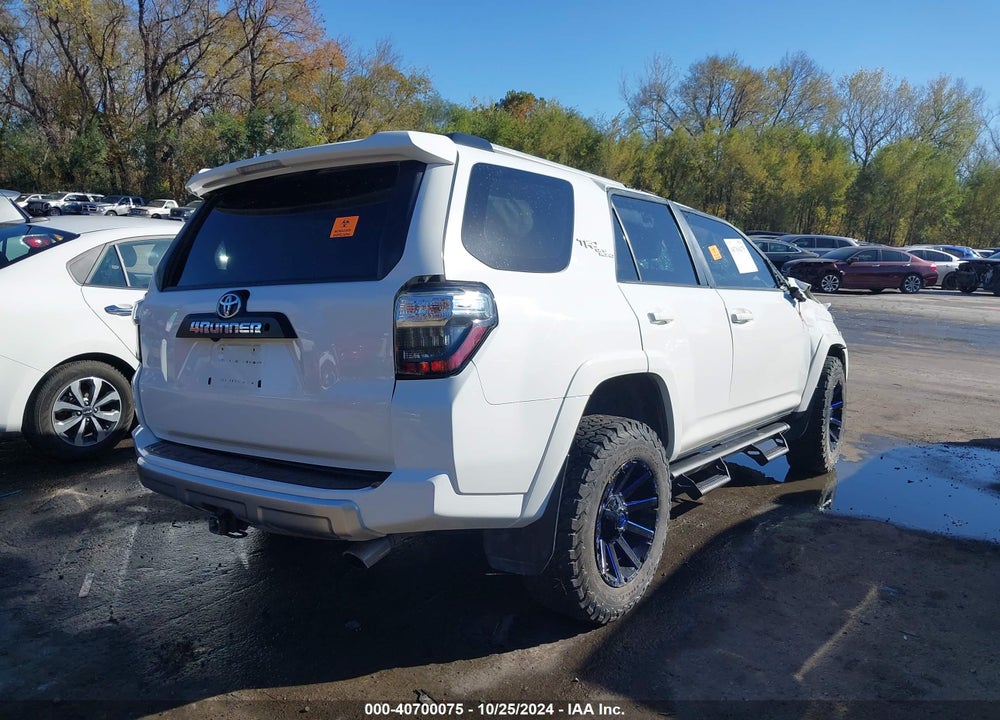2017 TOYOTA 4RUNNER TRD OFF ROAD PREMIUM VIN: JTEBU5JR5H5482031