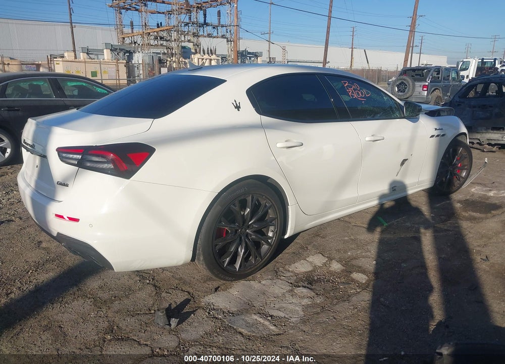 2022 MASERATI GHIBLI VIN: ZAM57YSM1N1385596