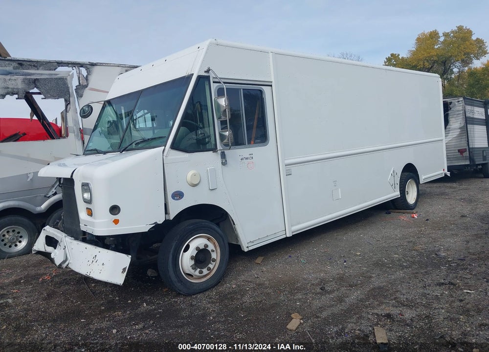 2017 FREIGHTLINER MT45 VIN: 4UZAAPDU6HCJA6056