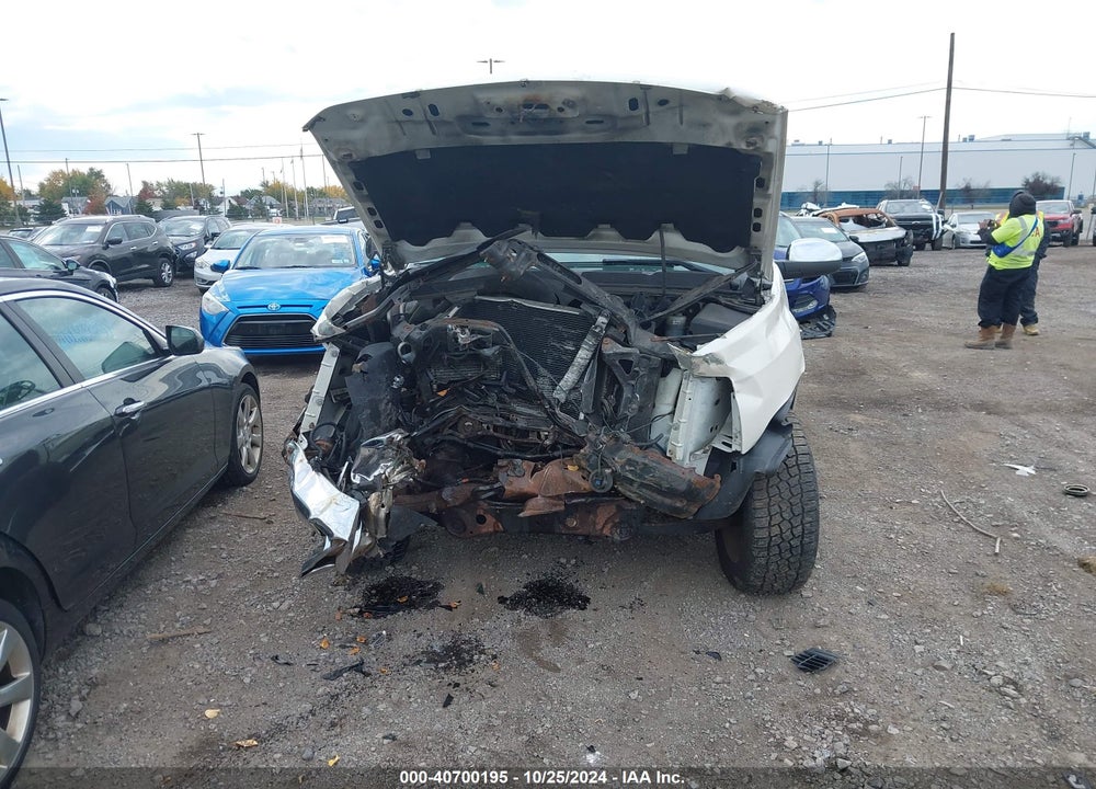 2013 CHEVROLET SILVERADO 1500 LT VIN: 3GCPKSE78DG135416