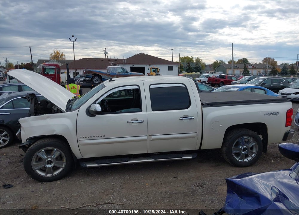 2013 CHEVROLET SILVERADO 1500 LT VIN: 3GCPKSE78DG135416