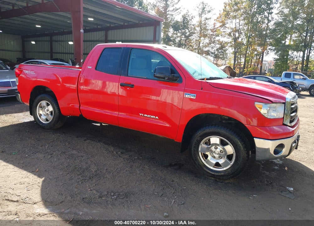 2011 TOYOTA TUNDRA GRADE 5.7L V8 VIN: 5TFUY5F11BX179201