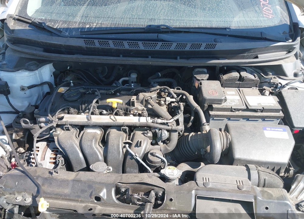 2015 HYUNDAI ELANTRA SE VIN: KMHDH4AE0FU227892