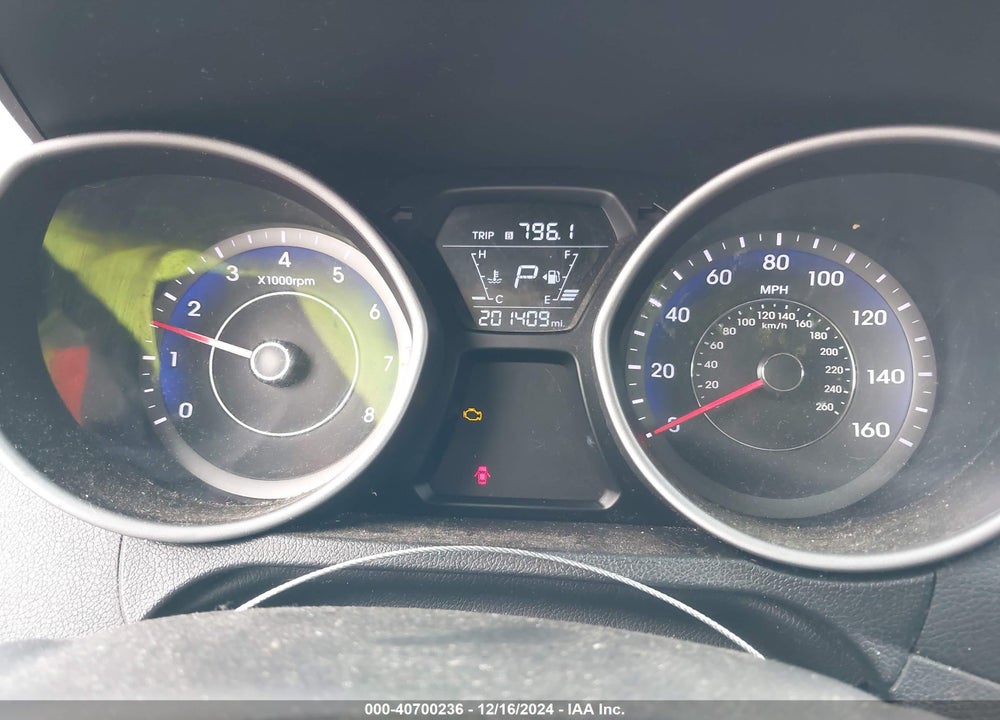 2015 HYUNDAI ELANTRA SE VIN: KMHDH4AE0FU227892