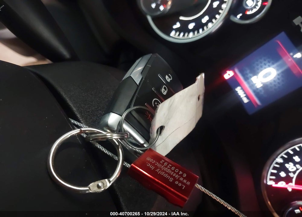 2025 RAM 1500 VIN: 1C6RREBG2SN504440