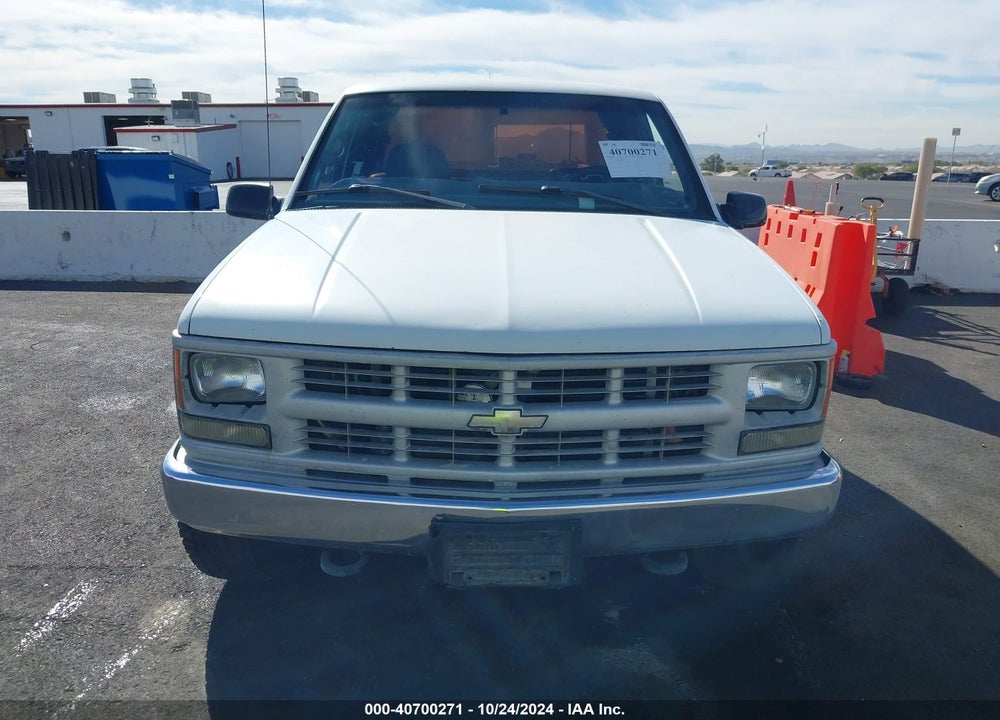 2000 CHEVROLET K2500 VIN: 1GCGK29R8YF483123