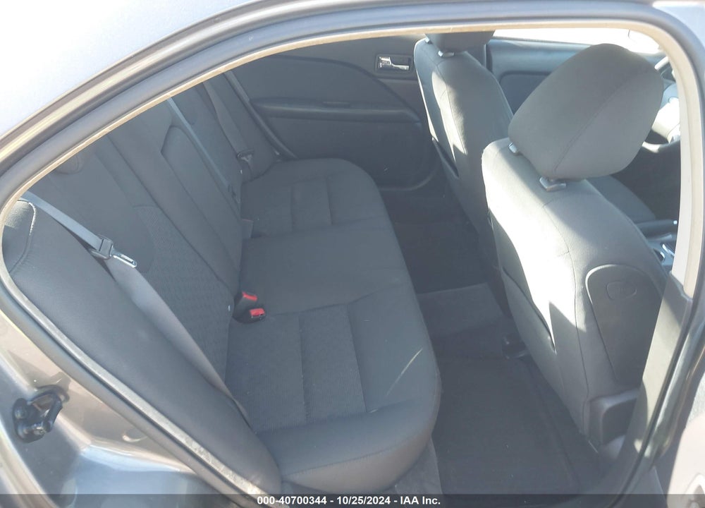 2010 FORD FUSION SE VIN: 3FAHP0HA0AR244881