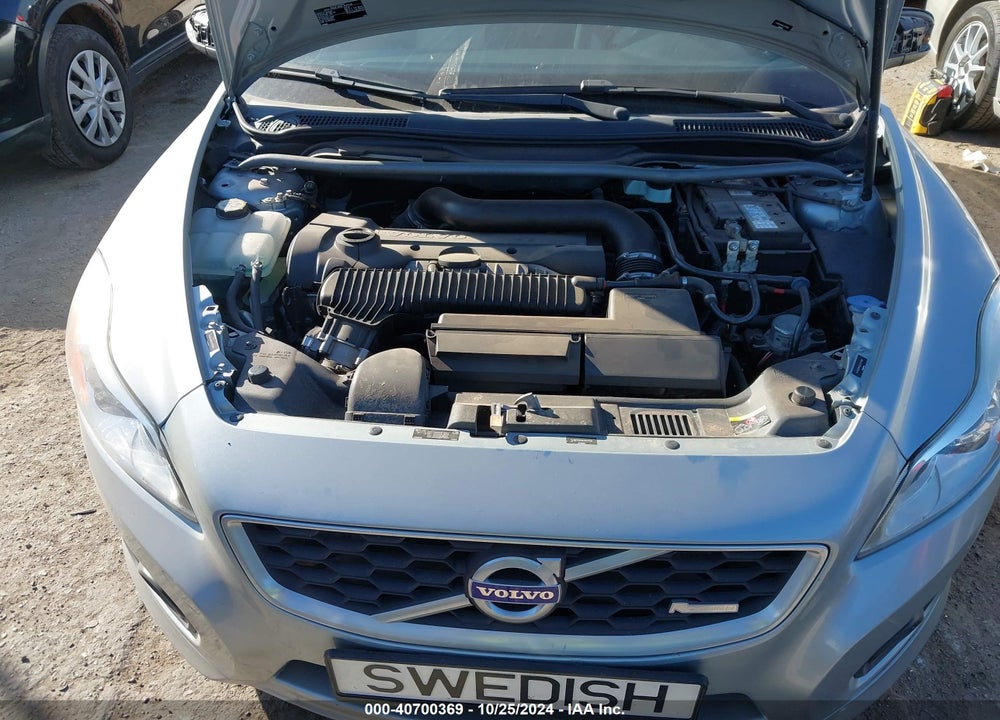 2012 VOLVO C30 T5 PREMIER PLUS VIN: YV1672MK8C2278158