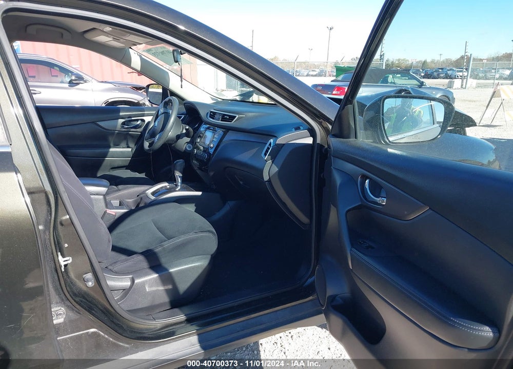2016 NISSAN ROGUE S VIN: JN8AT2MV0GW130885