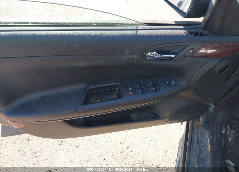 2010 CHEVROLET IMPALA LS VIN: 2G1WA5EK8A1102224