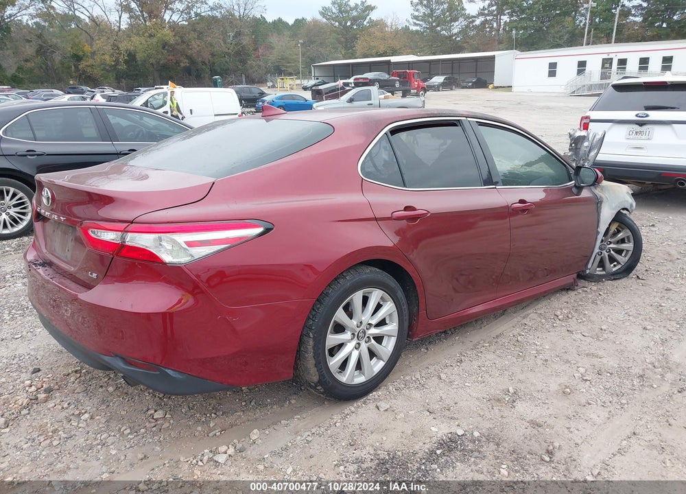 2019 TOYOTA CAMRY LE VIN: 4T1B11HK5KU708396