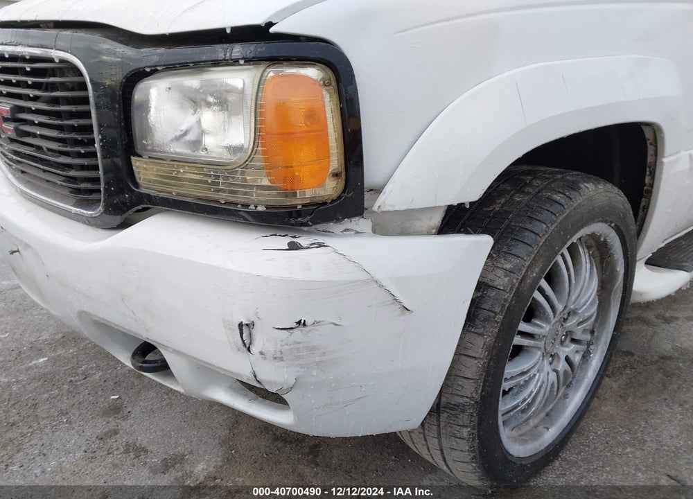 2000 CADILLAC ESCALADE STANDARD VIN: 1GYEK13R2YR127463