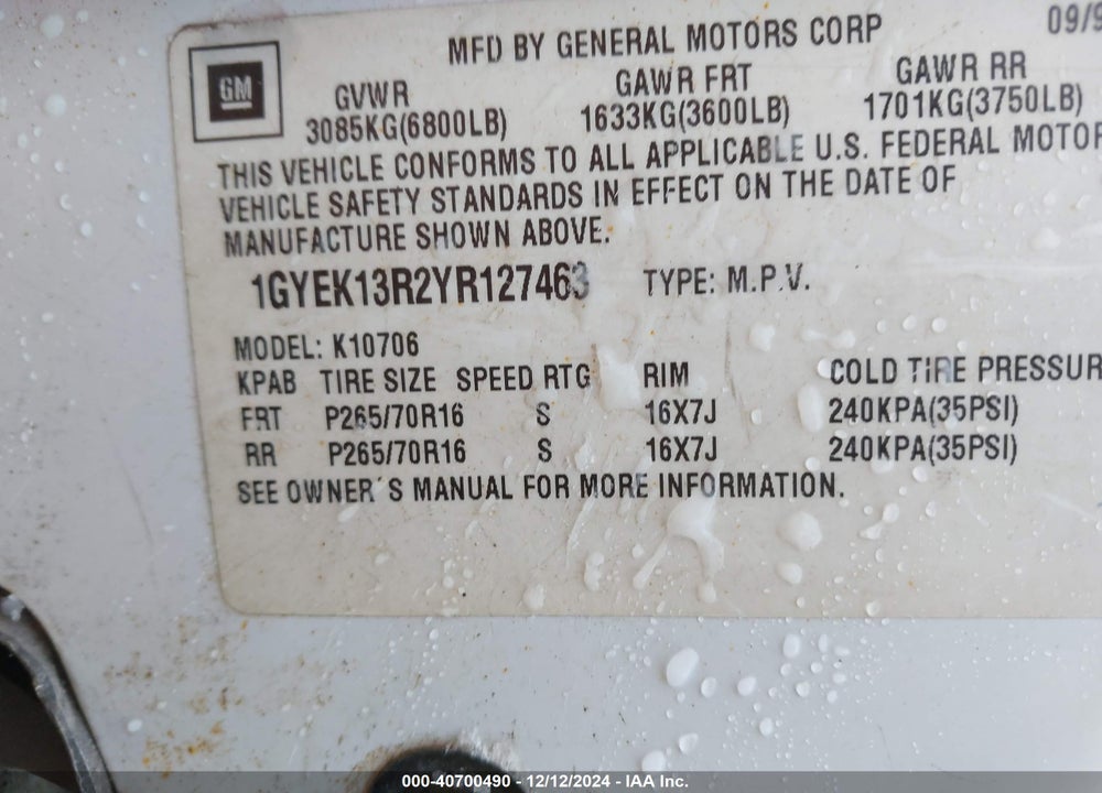 2000 CADILLAC ESCALADE STANDARD VIN: 1GYEK13R2YR127463