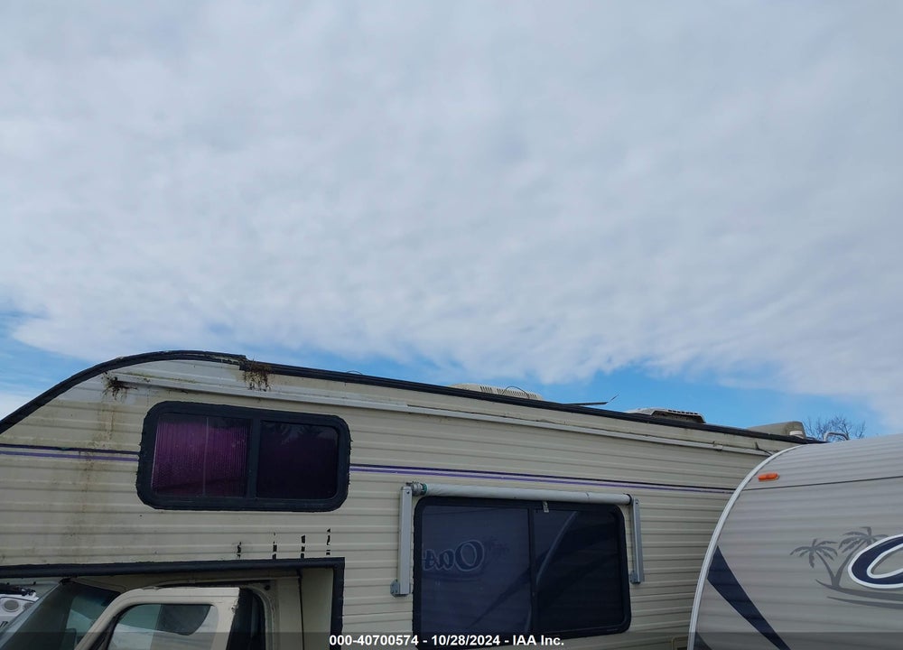 1991 FORD ECONOLINE E350 CUTAWAY VAN VIN: 1FDKE30G4MHB32433