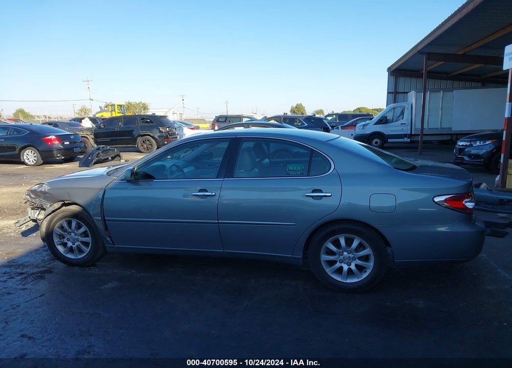 2002 LEXUS ES 300 VIN: JTHBF30G220047859