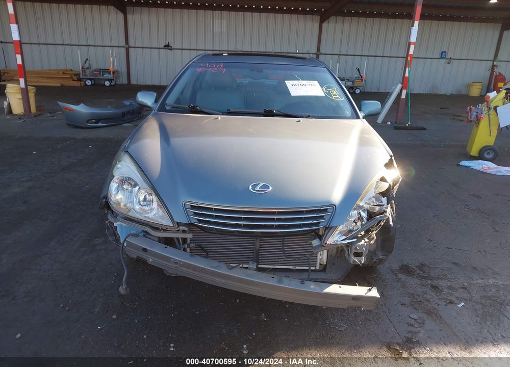 2002 LEXUS ES 300 VIN: JTHBF30G220047859